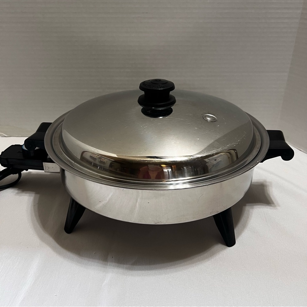 SALADMASTER STAINLESS STEEL 12” ELECTRIC SKILLET